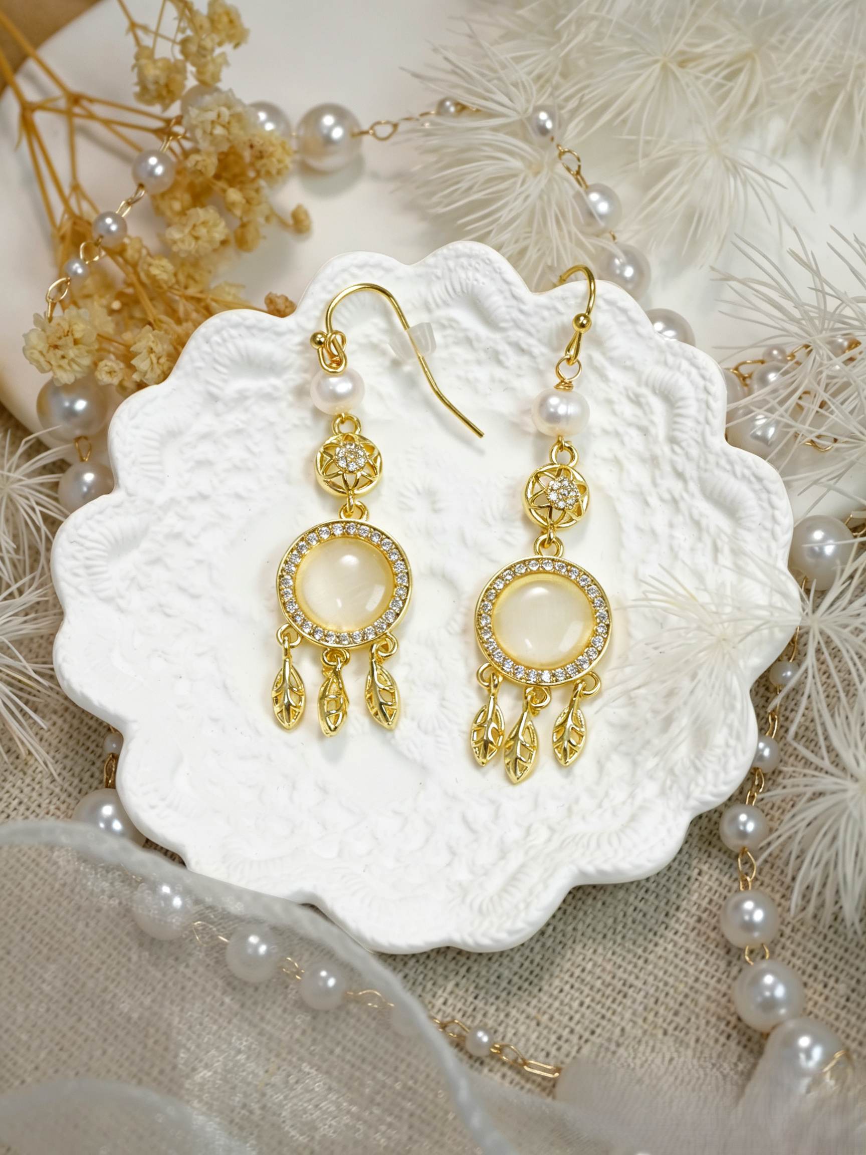 Boho Dreamcatcher Cat’s Eye Pearl Jewelry Matching Set, Gold Leaf Tassel Drop Earrings & Adjustable Necklace Set for Women
