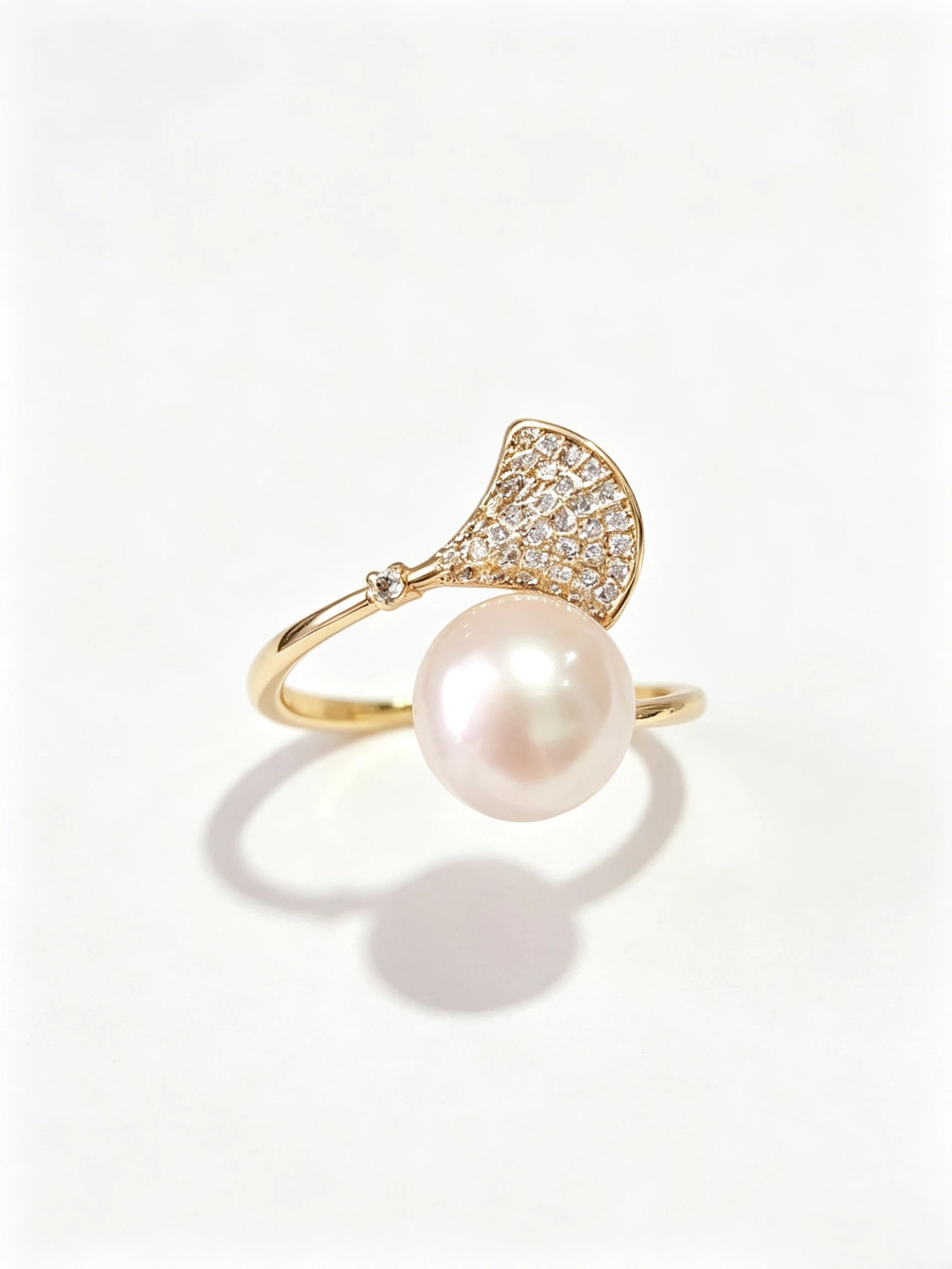 Open Adjustable Natural Freshwater Pearl Ring, Pave‑Set Fan‑Shaped Statement Ring for Women