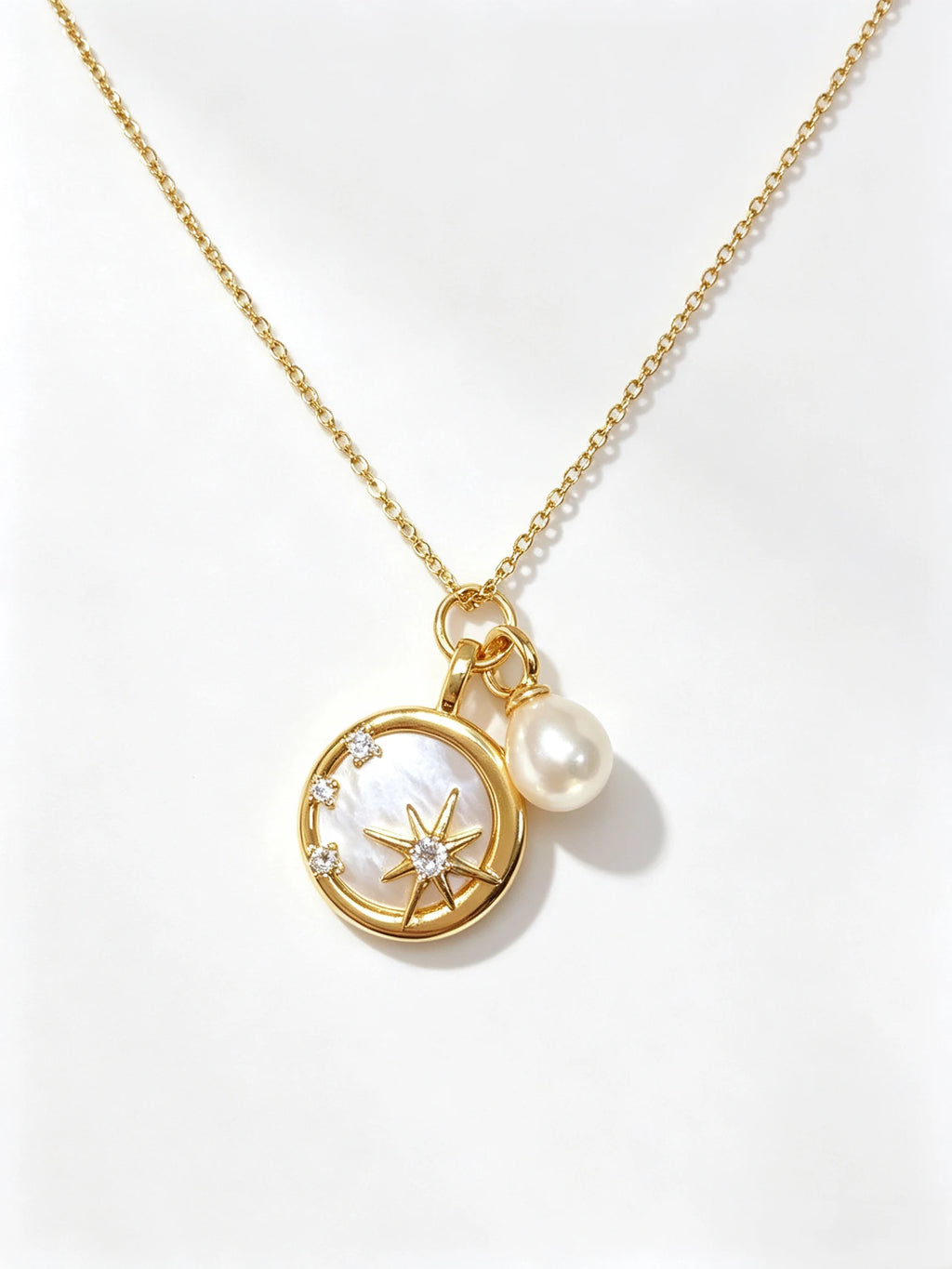Star Motif Mother‑of‑Pearl Coin Pendant Necklace, Natural Freshwater Pearl Drop Necklace for Women