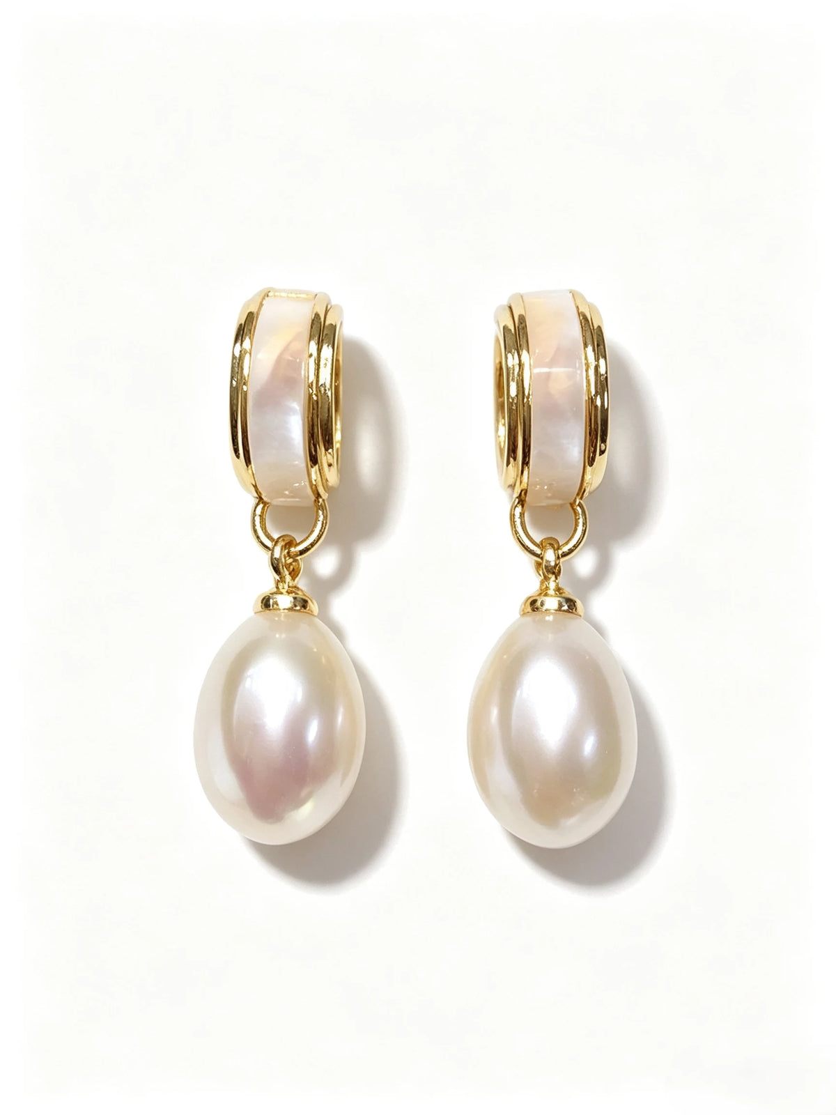Shell Inlay Teardrop Freshwater Pearl Drop Earrings, Elegant Gold‑Tone Dangle Earrings for Women