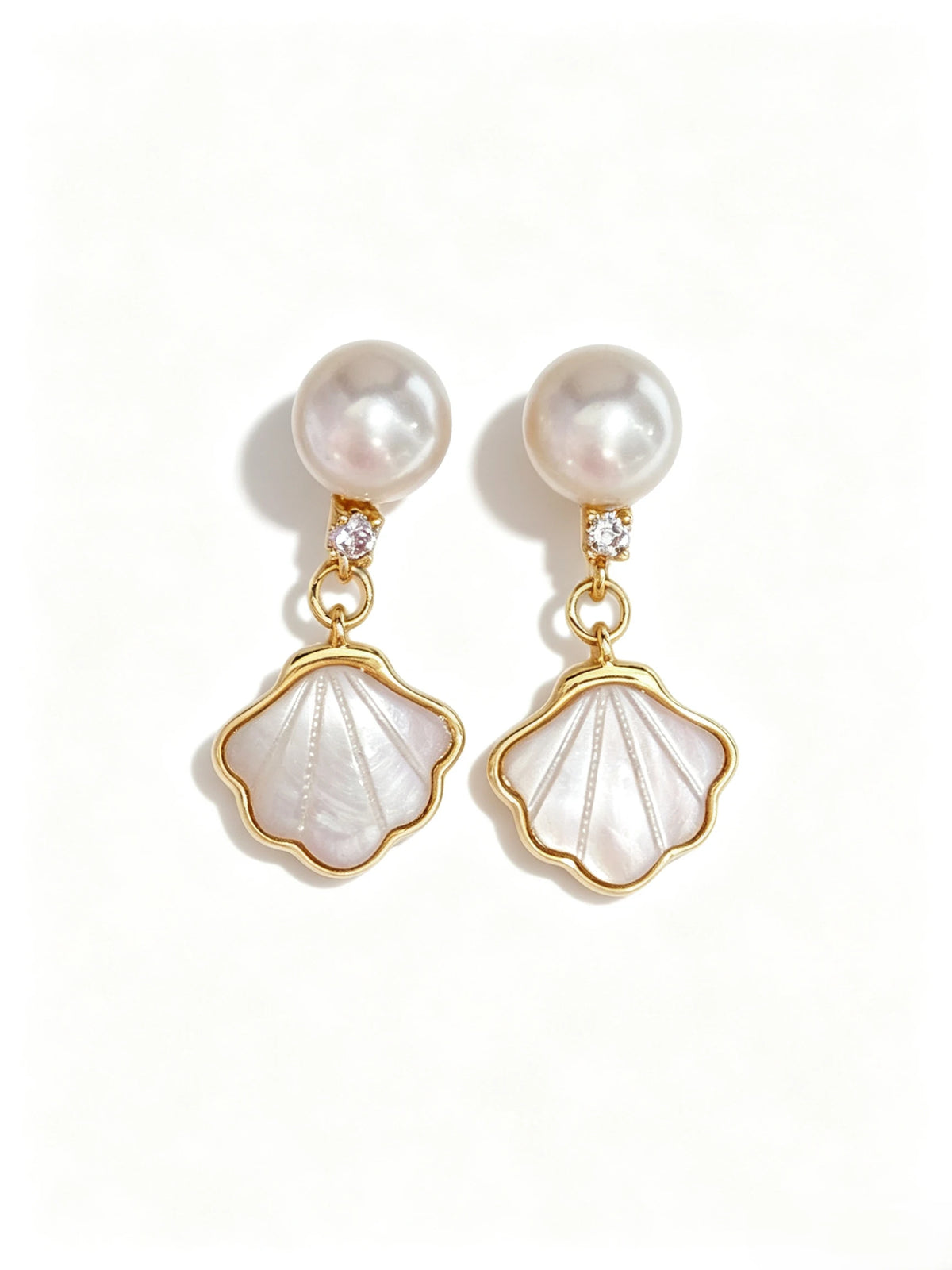 Seashell Mother‑of‑Pearl Drop Earrings, Round Freshwater Pearl Gold‑Tone Dangle Earrings for Women
