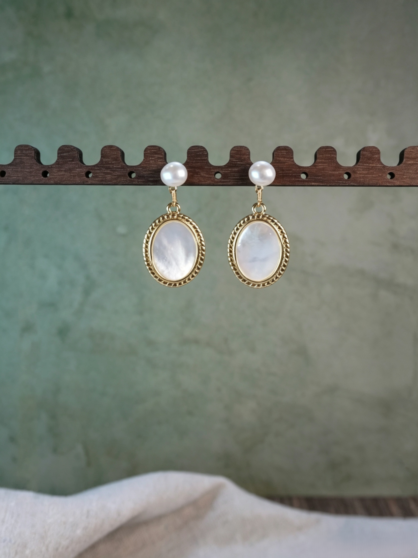 Twisted Border Oval Mother-of-Pearl & Freshwater Pearl Drop Earrings, Handmade Vintage Gold Dangle Earrings for Mature Women