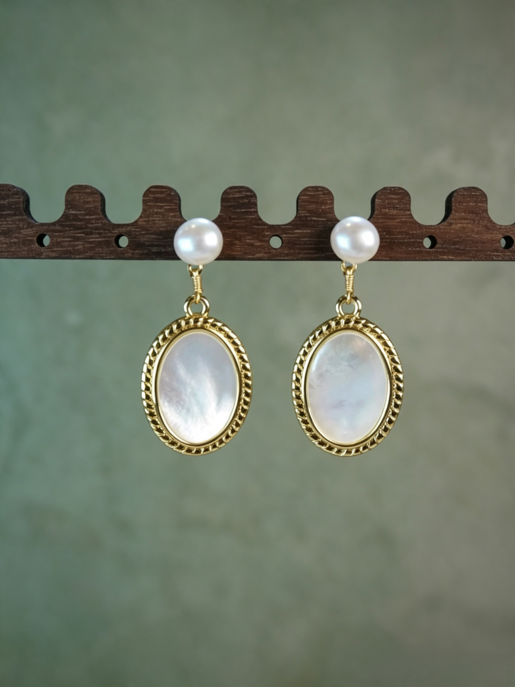 Twisted Border Oval Mother-of-Pearl & Freshwater Pearl Drop Earrings, Handmade Vintage Gold Dangle Earrings for Mature Women