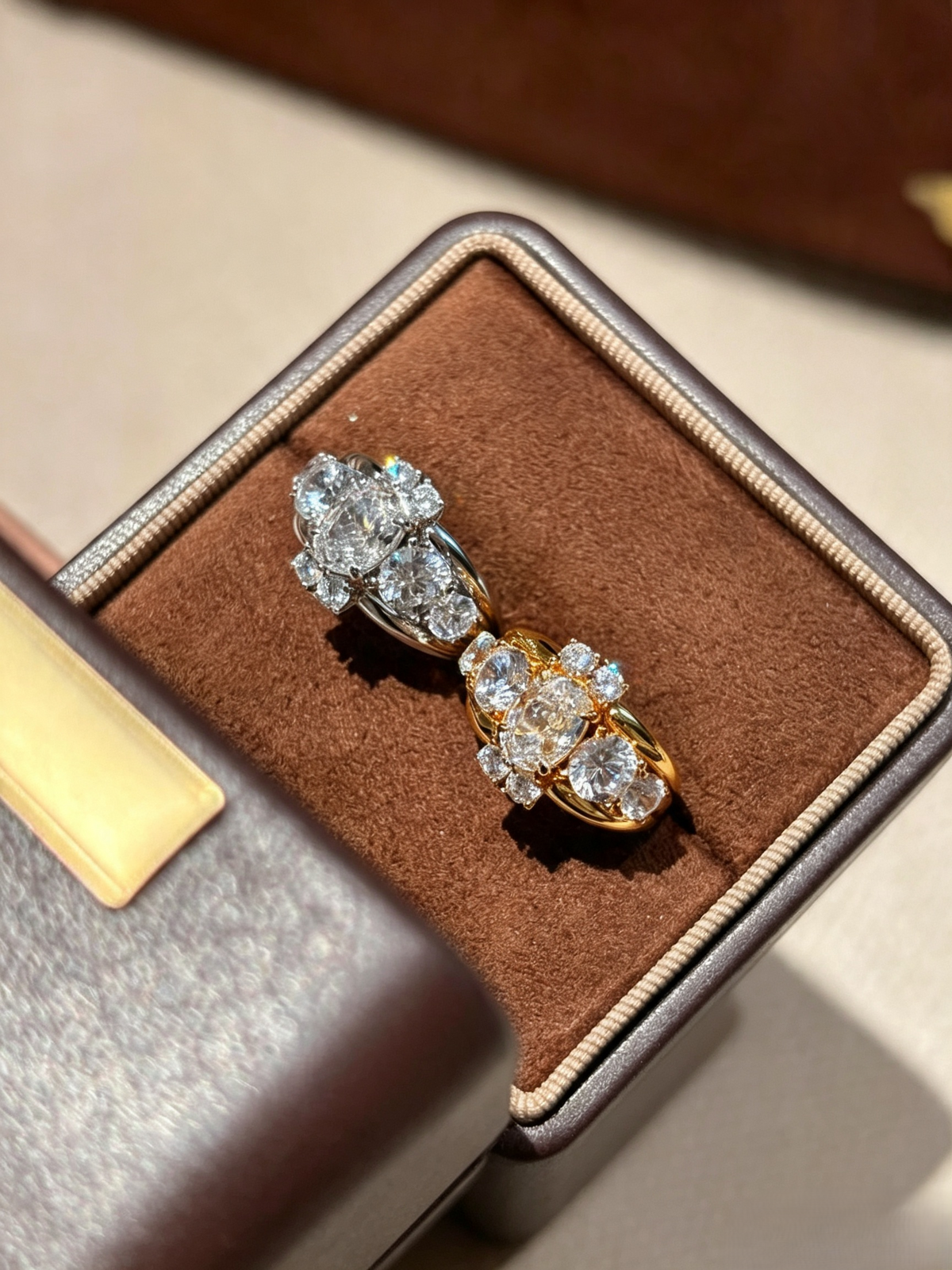 Quiet Luxury Vintage French Oval Stone Stackable Statement Ring