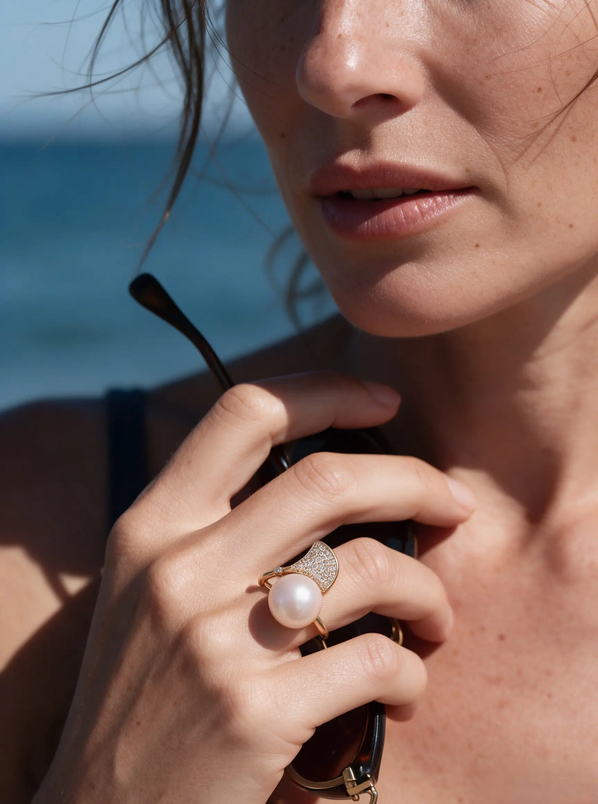 Open Adjustable Natural Freshwater Pearl Ring, Pave‑Set Fan‑Shaped Statement Ring for Women