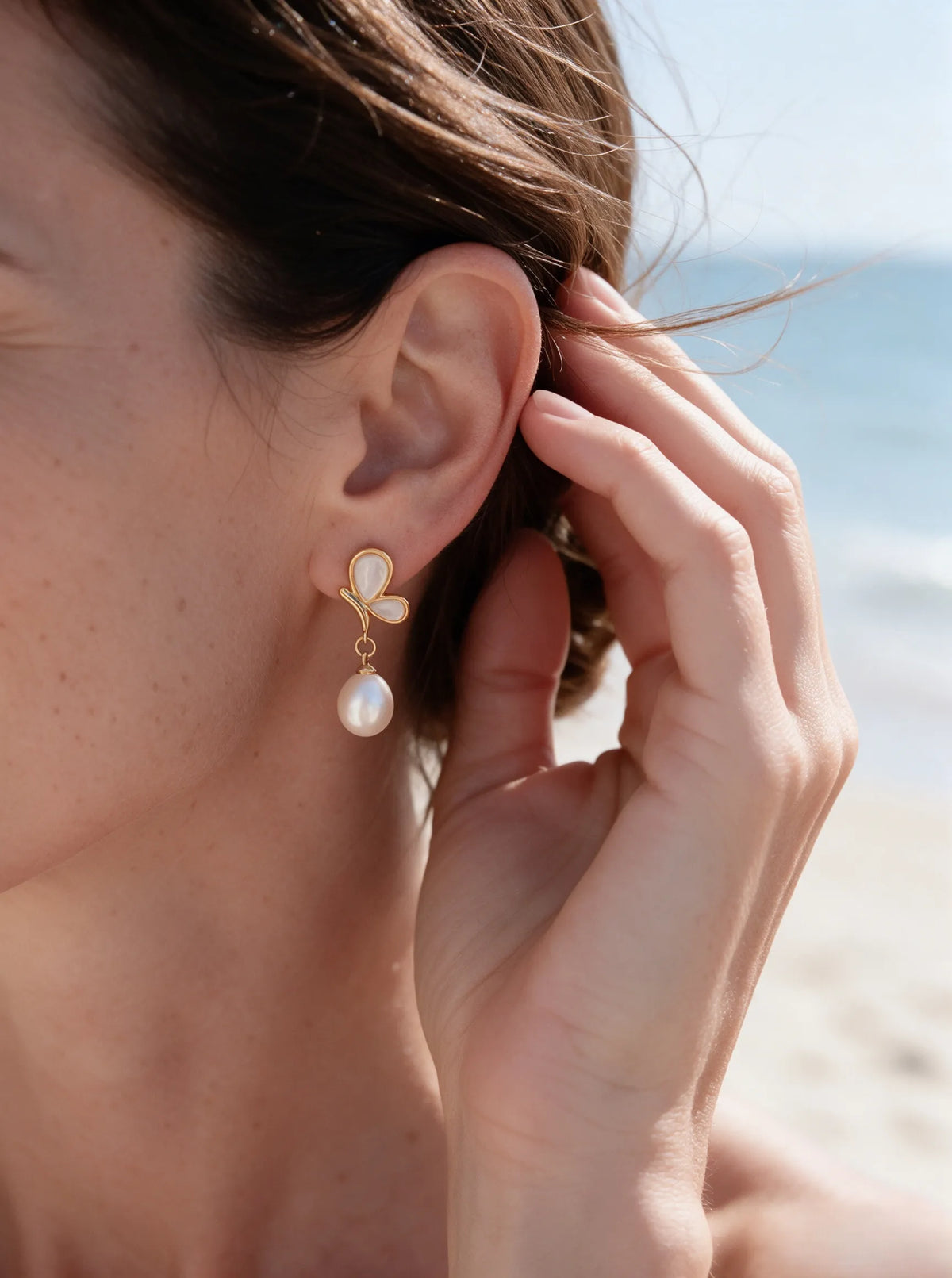 Butterfly Mother‑of‑Pearl Dangle Earrings, Lustrous Natural Freshwater Pearl Drop Earrings for Women