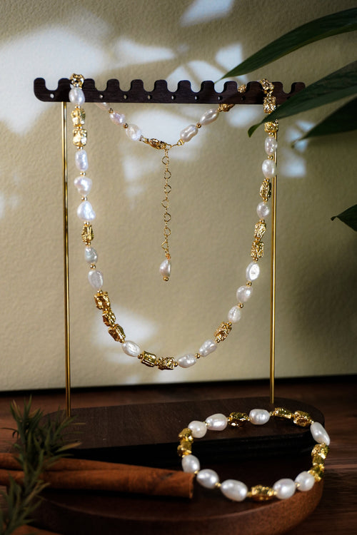 Baroque Freshwater Pearl & Hammered Gold Bead Necklace Bracelet 2-Piece Jewelry Set, Handmade Gold-Plated Brass Irregular Pearl Matching Set for Women