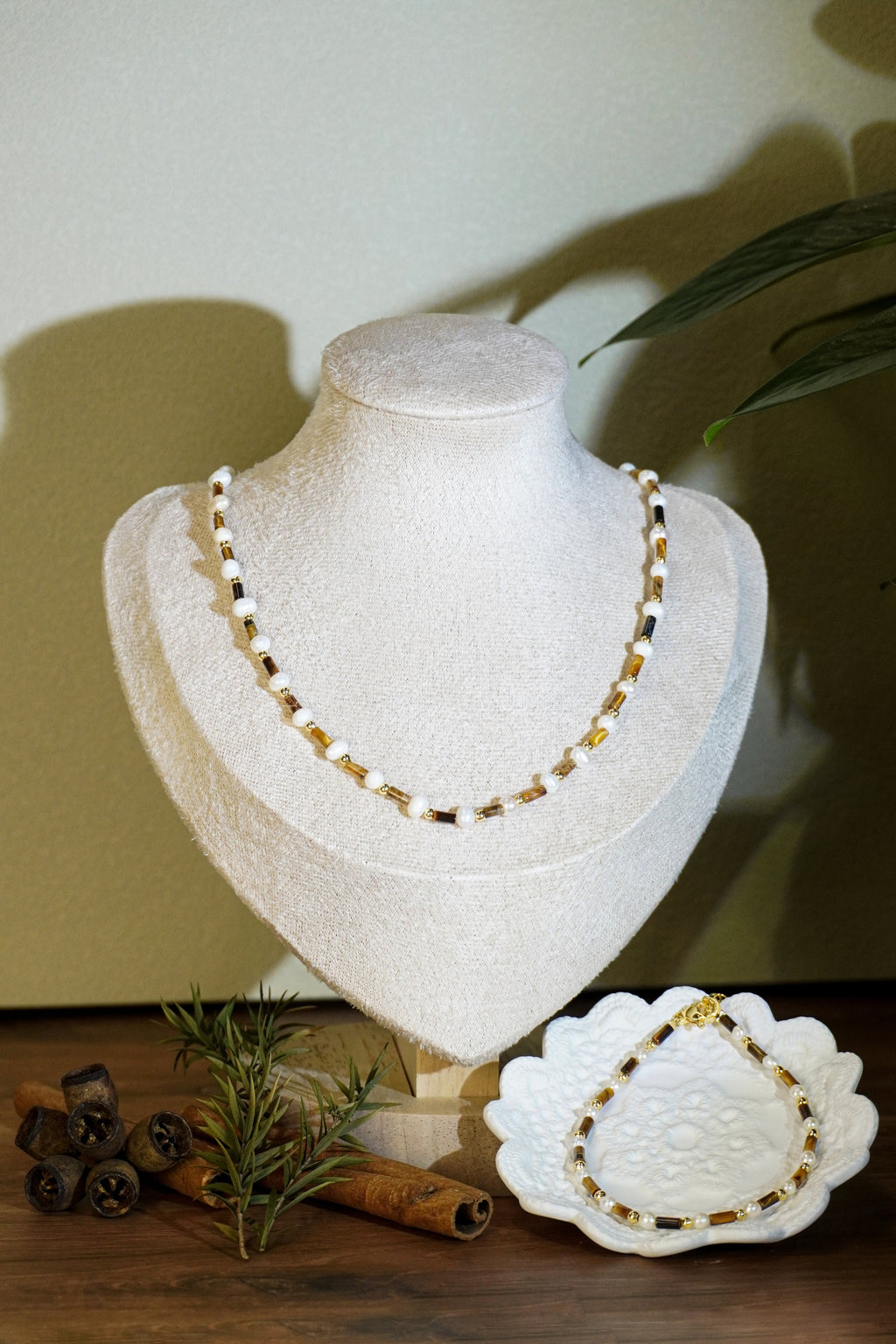Tiger Eye Stone & Natural Pearl Beaded Necklace Bracelet Set, Gold-Plated Brass Handmade Two-Piece Jewelry Set for Women