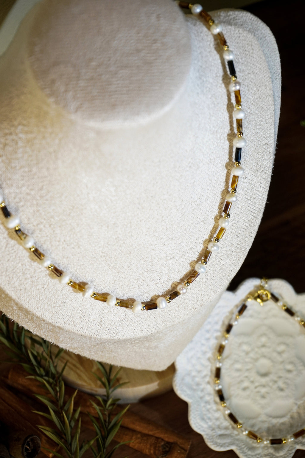Tiger Eye Stone & Natural Pearl Beaded Necklace Bracelet Set, Gold-Plated Brass Handmade Two-Piece Jewelry Set for Women